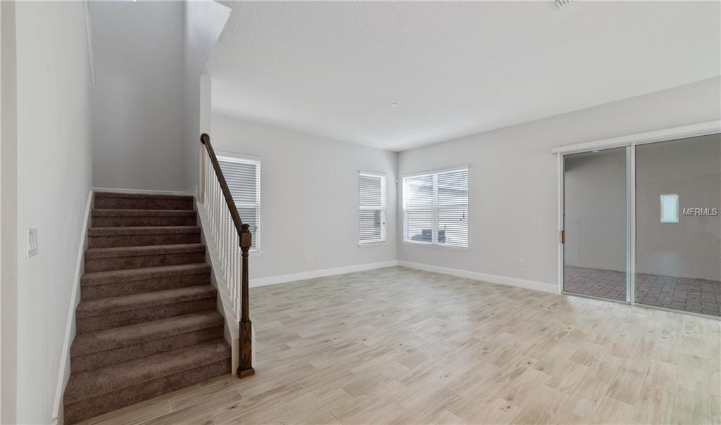 7159 SUMMERLAKE GROVES STREET, WINTER GARDEN, Florida 34787, 4 Bedrooms Bedrooms, 8 Rooms Rooms,2 BathroomsBathrooms,Residential,For sale,SUMMERLAKE GROVES,O5511077