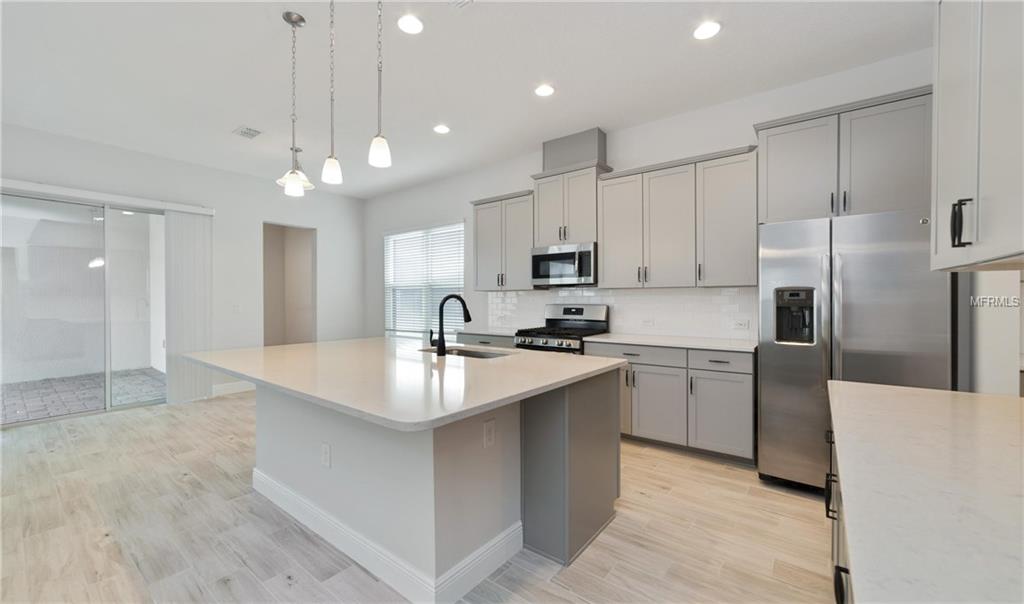 7159 SUMMERLAKE GROVES STREET, WINTER GARDEN, Florida 34787, 4 Bedrooms Bedrooms, 8 Rooms Rooms,2 BathroomsBathrooms,Residential,For sale,SUMMERLAKE GROVES,O5511077