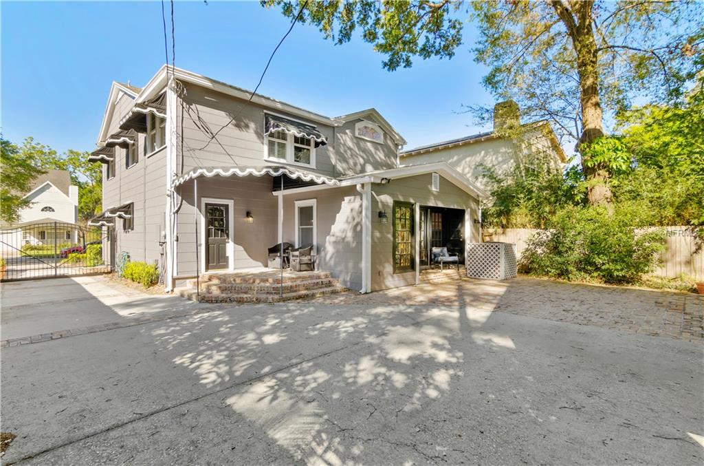 422 E GORE STREET, ORLANDO, Florida 32806, 4 Bedrooms Bedrooms, 8 Rooms Rooms,3 BathroomsBathrooms,Residential,For sale,GORE,O5528958