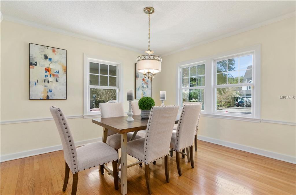 422 E GORE STREET, ORLANDO, Florida 32806, 4 Bedrooms Bedrooms, 8 Rooms Rooms,3 BathroomsBathrooms,Residential,For sale,GORE,O5528958