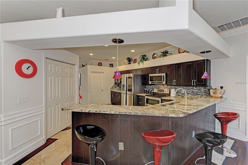 7214 36TH COURT E, SARASOTA, Florida 34243, 3 Bedrooms Bedrooms, 8 Rooms Rooms,2 BathroomsBathrooms,Residential,For sale,36TH,A4196439