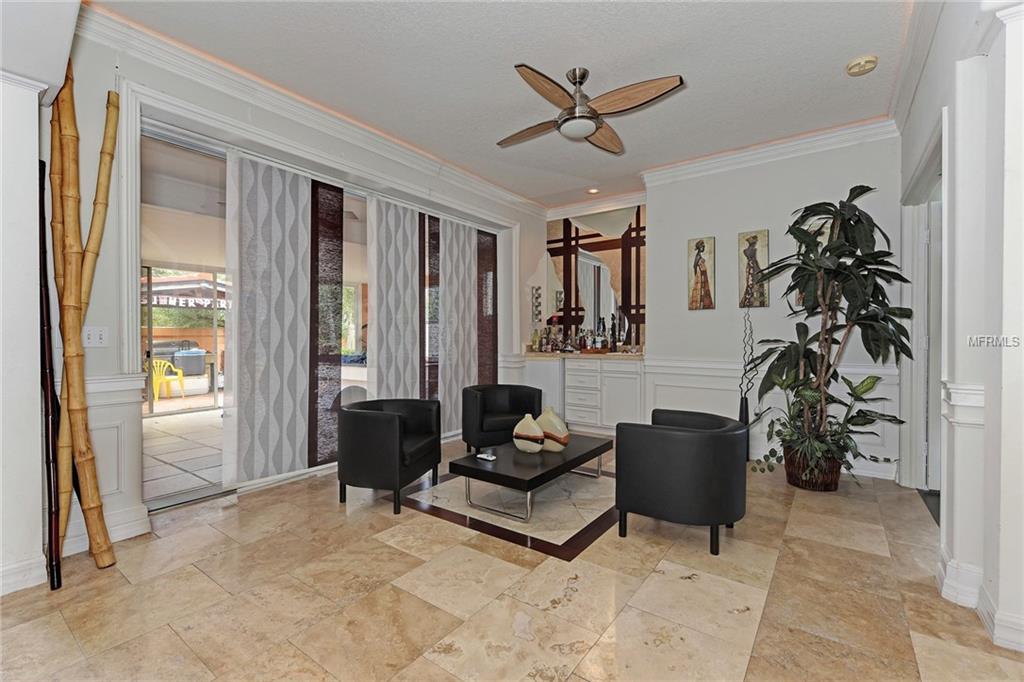 7214 36TH COURT E, SARASOTA, Florida 34243, 3 Bedrooms Bedrooms, 8 Rooms Rooms,2 BathroomsBathrooms,Residential,For sale,36TH,A4196439