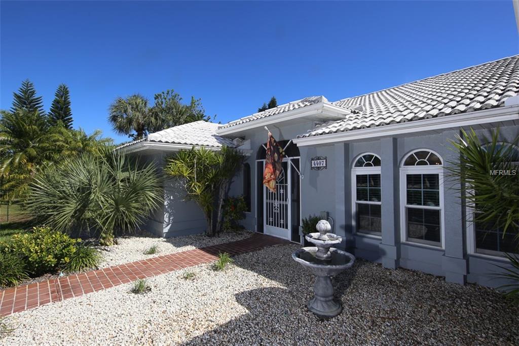 4407 ALBACORE CIRCLE, PORT CHARLOTTE, Florida 33948, 4 Bedrooms Bedrooms, 11 Rooms Rooms,2 BathroomsBathrooms,Residential,For sale,ALBACORE,C7245070