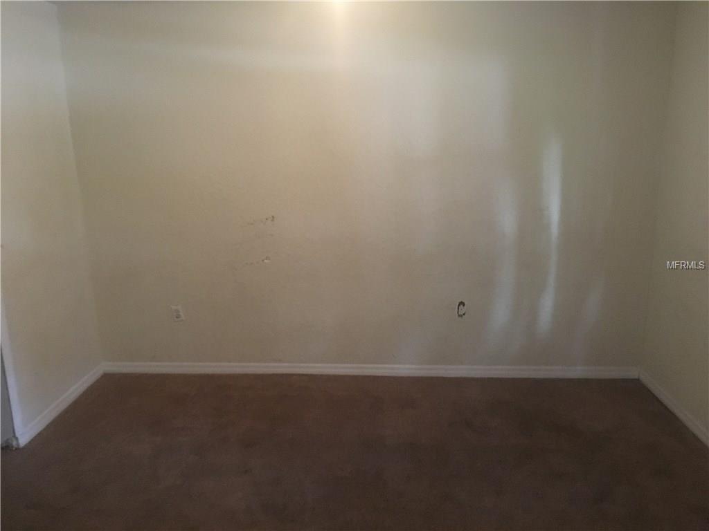 540 YEW COURT, ALTAMONTE SPRINGS, Florida 32714, 4 Bedrooms Bedrooms, 5 Rooms Rooms,3 BathroomsBathrooms,Residential,For sale,YEW,O5547447