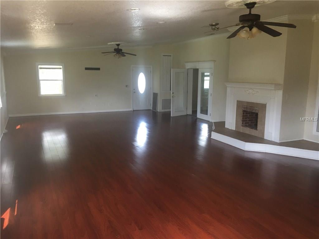540 YEW COURT, ALTAMONTE SPRINGS, Florida 32714, 4 Bedrooms Bedrooms, 5 Rooms Rooms,3 BathroomsBathrooms,Residential,For sale,YEW,O5547447