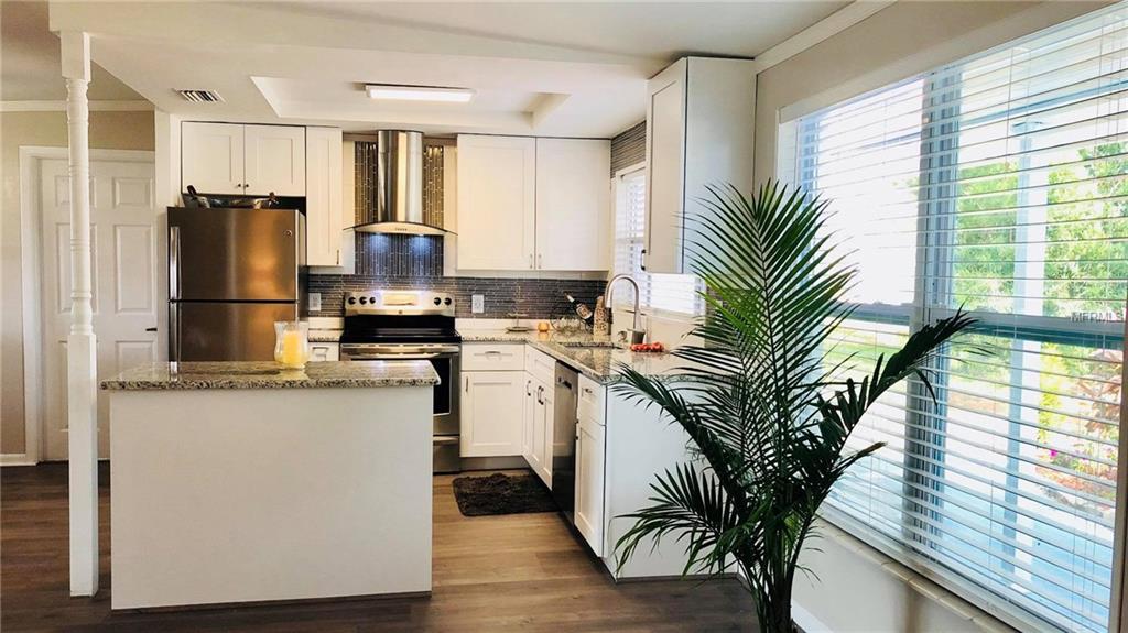 1507 4TH STREET SW, LARGO, Florida 33770, 3 Bedrooms Bedrooms, 4 Rooms Rooms,1 BathroomBathrooms,Residential,For sale,4TH,U7843186