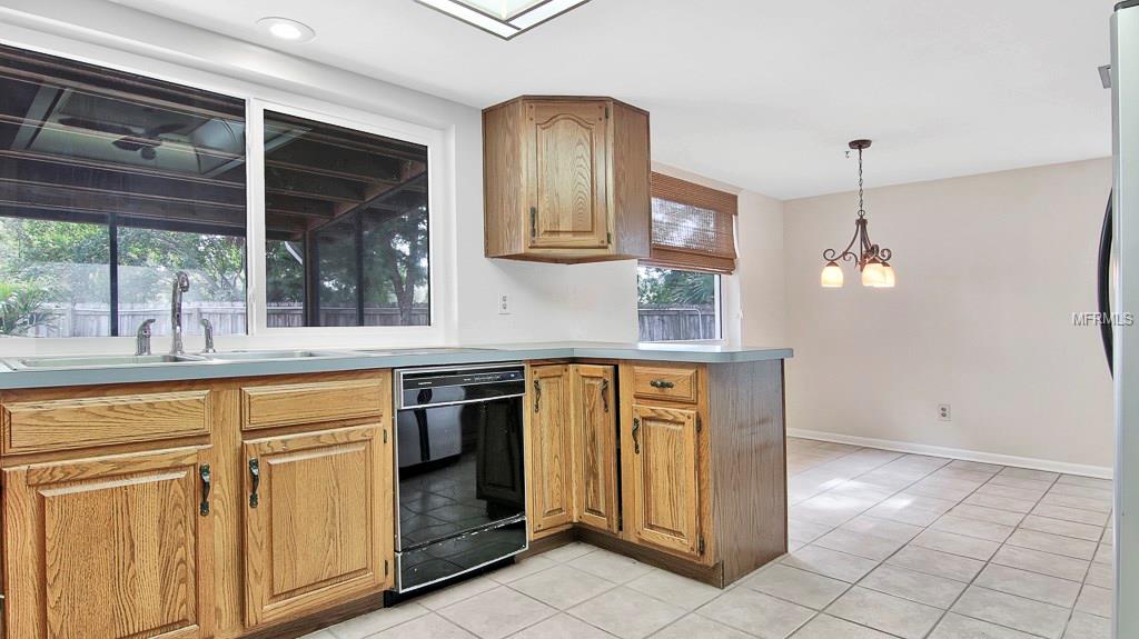 6850 21ST WAY S, ST PETERSBURG, Florida 33712, 3 Bedrooms Bedrooms, 6 Rooms Rooms,2 BathroomsBathrooms,Residential,For sale,21ST,U7845646