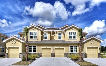 8383 ENCLAVE WAY, SARASOTA, Florida 34243, 3 Bedrooms Bedrooms, 7 Rooms Rooms,2 BathroomsBathrooms,Residential,For sale,ENCLAVE,T2926015