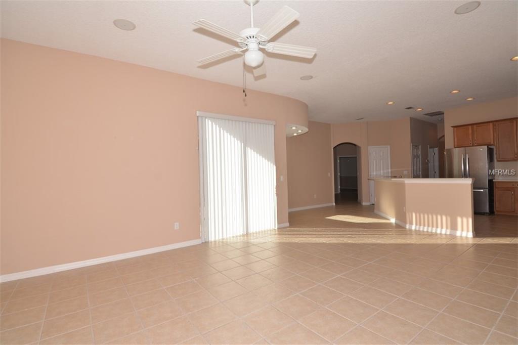 656 BROOKFIELD PLACE, APOPKA, Florida 32712, 4 Bedrooms Bedrooms, 9 Rooms Rooms,3 BathroomsBathrooms,Residential,For sale,BROOKFIELD,O5560012