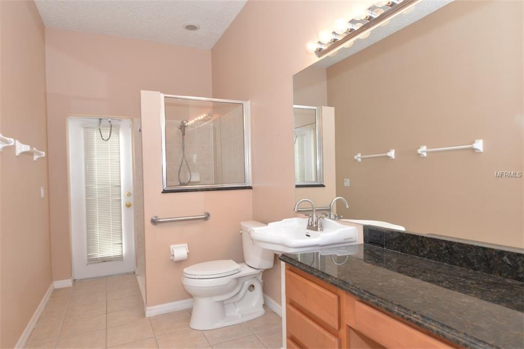 656 BROOKFIELD PLACE, APOPKA, Florida 32712, 4 Bedrooms Bedrooms, 9 Rooms Rooms,3 BathroomsBathrooms,Residential,For sale,BROOKFIELD,O5560012