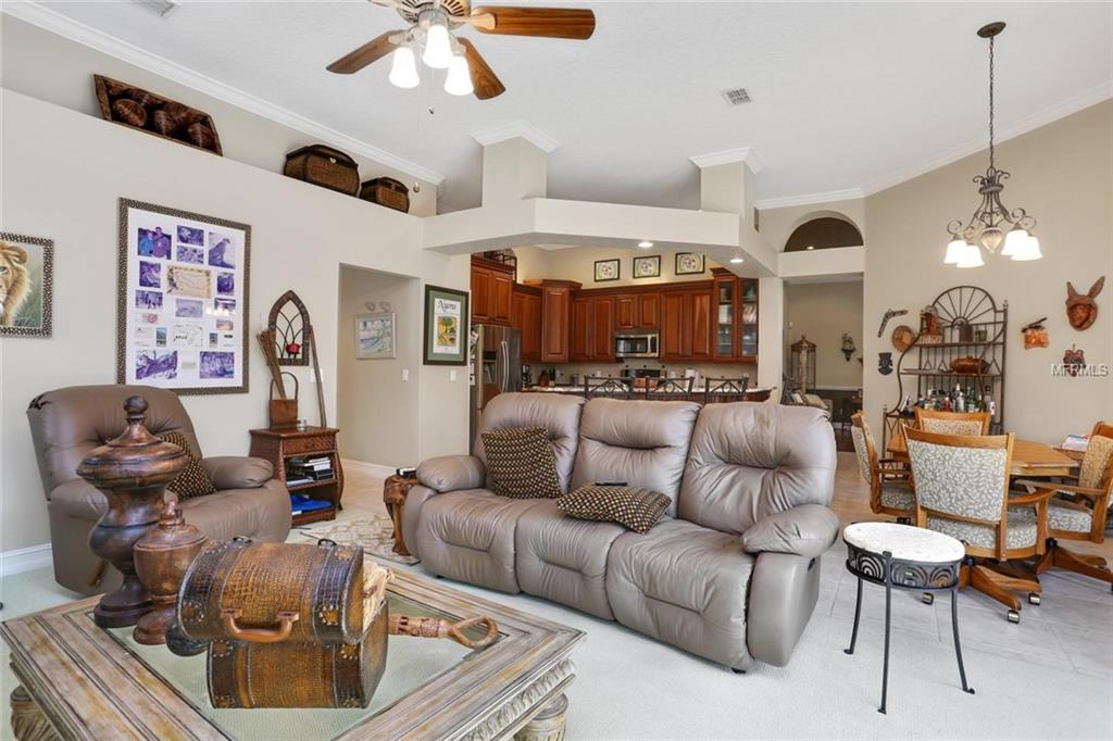 10424 BRILLIANT COURT, ORLANDO, Florida 32836, 4 Bedrooms Bedrooms, 5 Rooms Rooms,3 BathroomsBathrooms,Residential,For sale,BRILLIANT,O5560812