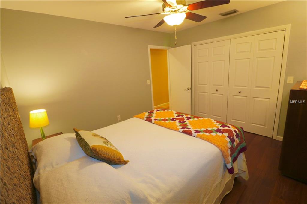 1440 SEAFARER DRIVE, OSPREY, Florida 34229, 3 Bedrooms Bedrooms, 7 Rooms Rooms,2 BathroomsBathrooms,Residential,For sale,SEAFARER,A4209603