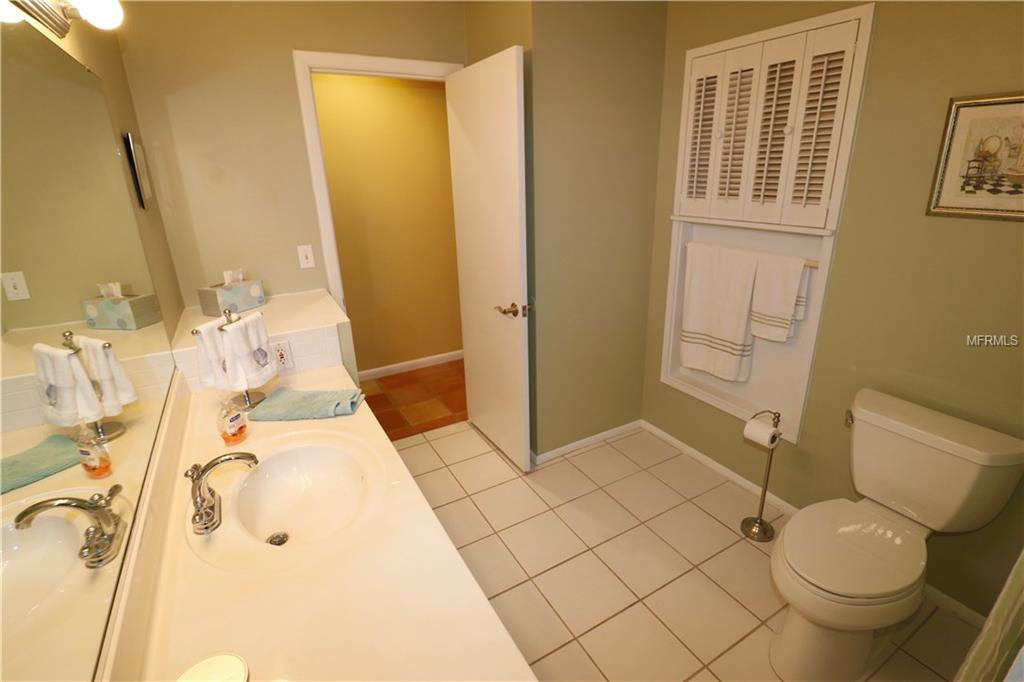 1440 SEAFARER DRIVE, OSPREY, Florida 34229, 3 Bedrooms Bedrooms, 7 Rooms Rooms,2 BathroomsBathrooms,Residential,For sale,SEAFARER,A4209603