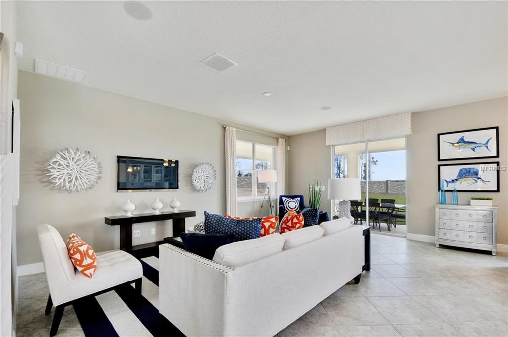 11164 SPRING POINT CIRCLE, RIVERVIEW, Florida 33579, 5 Bedrooms Bedrooms, 10 Rooms Rooms,3 BathroomsBathrooms,Residential,For sale,SPRING POINT,W7637759