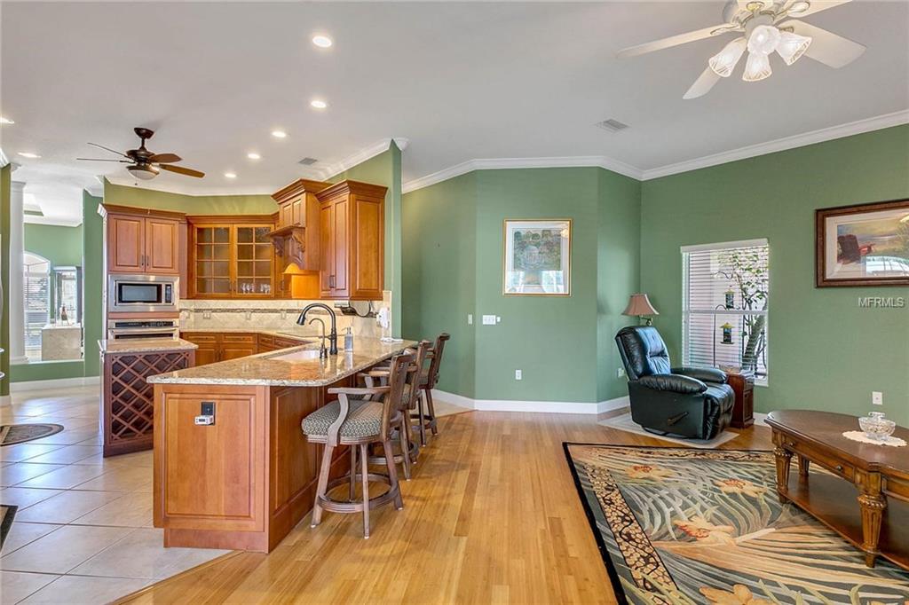 2214 CHESTERFIELD CIRCLE, LAKELAND, Florida 33813, 4 Bedrooms Bedrooms, 8 Rooms Rooms,3 BathroomsBathrooms,Residential,For sale,CHESTERFIELD,L4725509