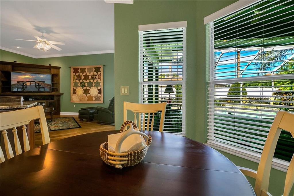 2214 CHESTERFIELD CIRCLE, LAKELAND, Florida 33813, 4 Bedrooms Bedrooms, 8 Rooms Rooms,3 BathroomsBathrooms,Residential,For sale,CHESTERFIELD,L4725509