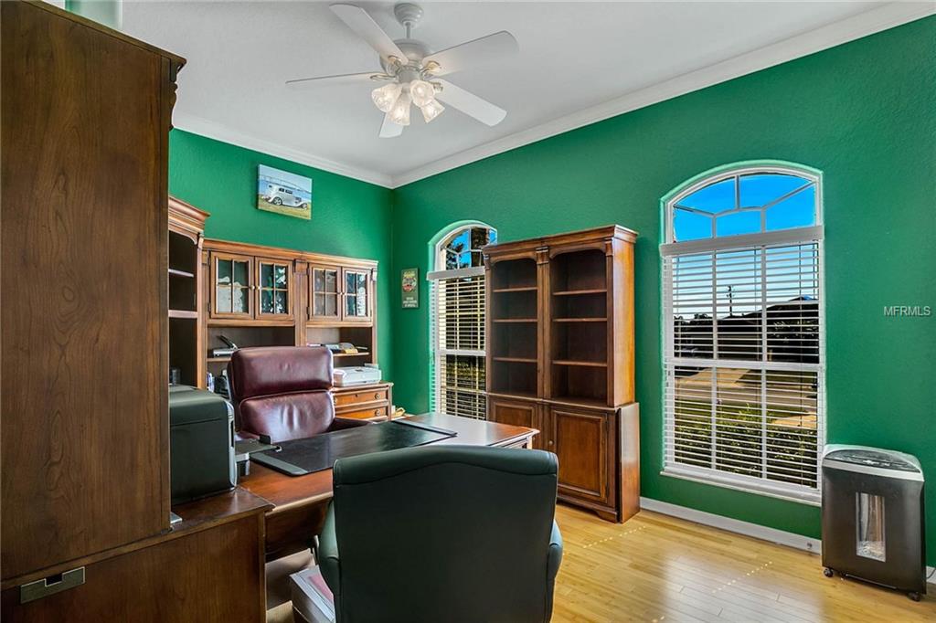 2214 CHESTERFIELD CIRCLE, LAKELAND, Florida 33813, 4 Bedrooms Bedrooms, 8 Rooms Rooms,3 BathroomsBathrooms,Residential,For sale,CHESTERFIELD,L4725509