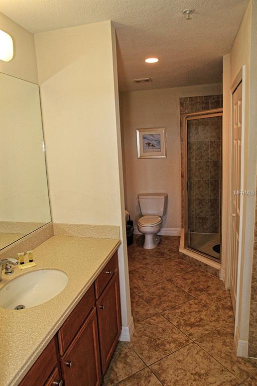 3238 MANGROVE POINT DRIVE, RUSKIN, Florida 33570, 3 Bedrooms Bedrooms, 5 Rooms Rooms,3 BathroomsBathrooms,Residential,For sale,MANGROVE POINT,A4186543