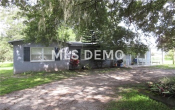 9385 OLD DADE CITY ROAD, LAKELAND, Florida 33810, 3 Bedrooms Bedrooms, 6 Rooms Rooms,1 BathroomBathrooms,Residential,For sale,OLD DADE CITY,L4722373