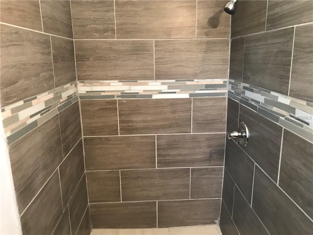 805 TERRY LYNN DRIVE, ORLANDO, Florida 32808, 5 Bedrooms Bedrooms, 7 Rooms Rooms,2 BathroomsBathrooms,Residential,For sale,TERRY LYNN,O5547464