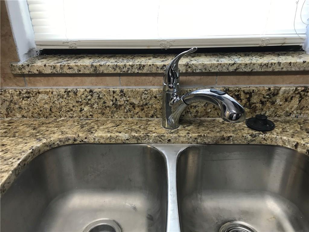 805 TERRY LYNN DRIVE, ORLANDO, Florida 32808, 5 Bedrooms Bedrooms, 7 Rooms Rooms,2 BathroomsBathrooms,Residential,For sale,TERRY LYNN,O5547464