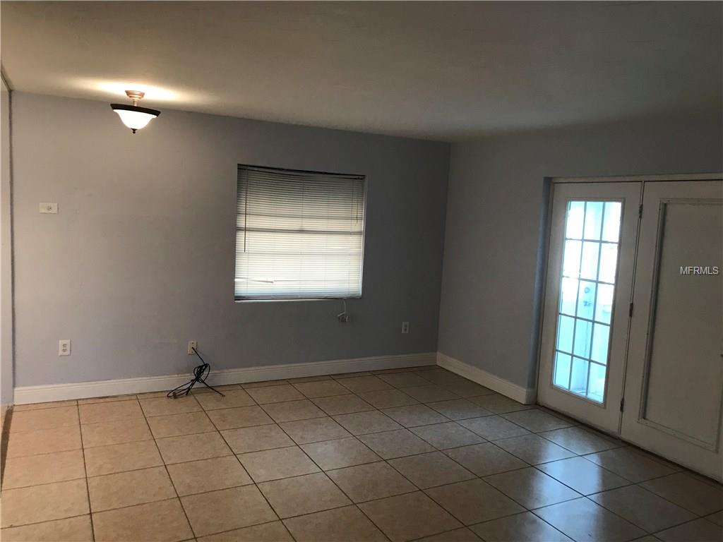 805 TERRY LYNN DRIVE, ORLANDO, Florida 32808, 5 Bedrooms Bedrooms, 7 Rooms Rooms,2 BathroomsBathrooms,Residential,For sale,TERRY LYNN,O5547464