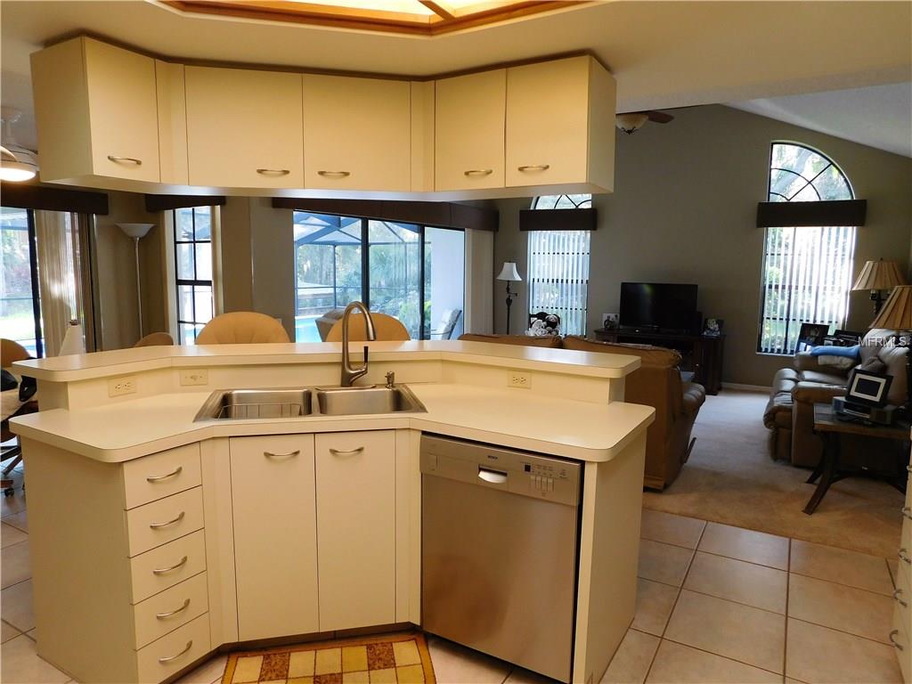 2570 HUNT ROAD, TARPON SPRINGS, Florida 34688, 4 Bedrooms Bedrooms, 4 Rooms Rooms,2 BathroomsBathrooms,Residential,For sale,HUNT,U7841414