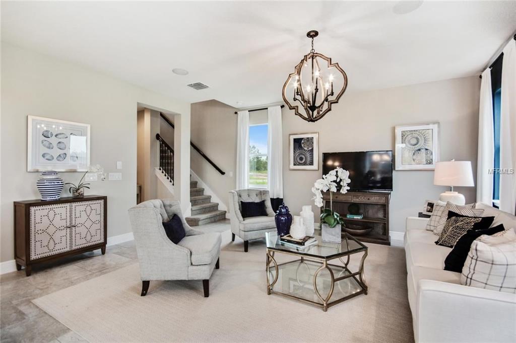 1397 RILEY CIRCLE, DELAND, Florida 32724, 4 Bedrooms Bedrooms, 11 Rooms Rooms,2 BathroomsBathrooms,Residential,For sale,RILEY,W7636414