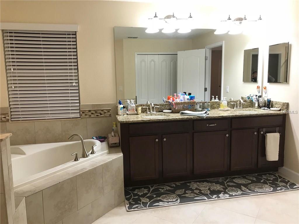 14863 SPEER LAKE DRIVE, WINTER GARDEN, Florida 34787, 4 Bedrooms Bedrooms, 4 Rooms Rooms,3 BathroomsBathrooms,Residential,For sale,SPEER LAKE,O5555870