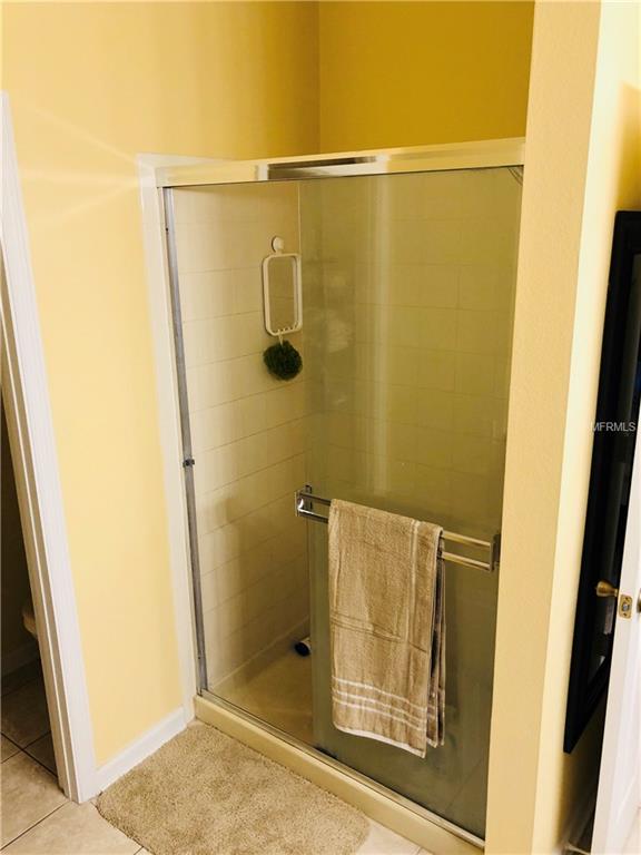 3232 HERONS POINT CIRCLE, KISSIMMEE, Florida 34741, 4 Bedrooms Bedrooms, 9 Rooms Rooms,2 BathroomsBathrooms,Residential,For sale,HERONS POINT,O5557922