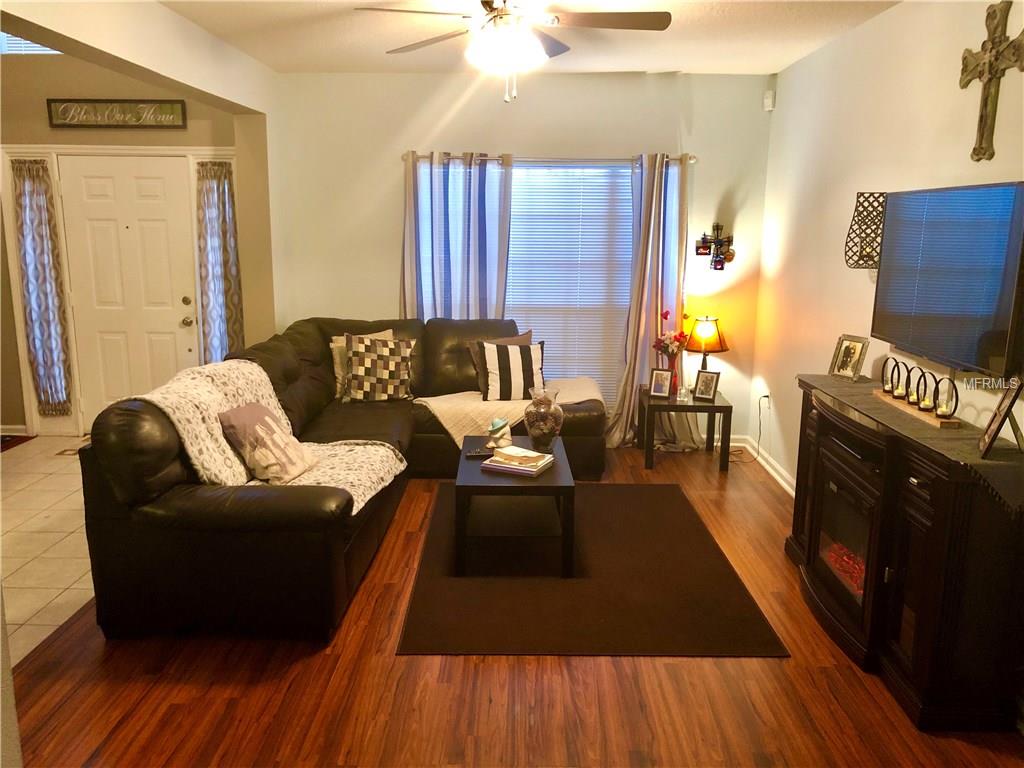 3232 HERONS POINT CIRCLE, KISSIMMEE, Florida 34741, 4 Bedrooms Bedrooms, 9 Rooms Rooms,2 BathroomsBathrooms,Residential,For sale,HERONS POINT,O5557922