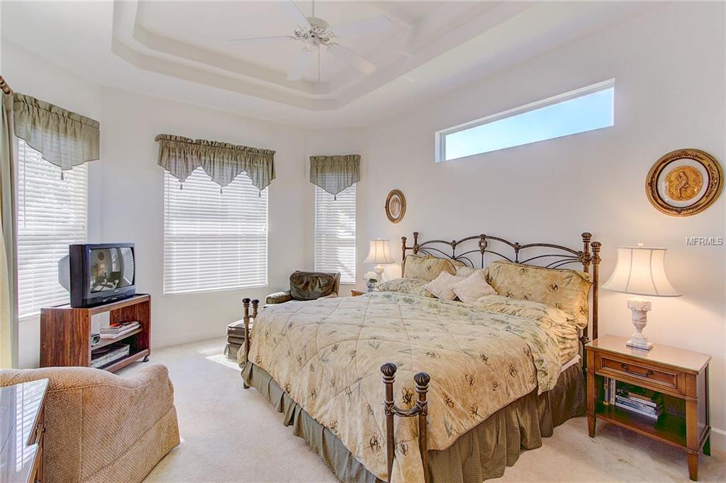 13335 PURPLE FINCH CIRCLE, LAKEWOOD RANCH, Florida 34202, 4 Bedrooms Bedrooms, 10 Rooms Rooms,3 BathroomsBathrooms,Residential,For sale,PURPLE FINCH,A4208510