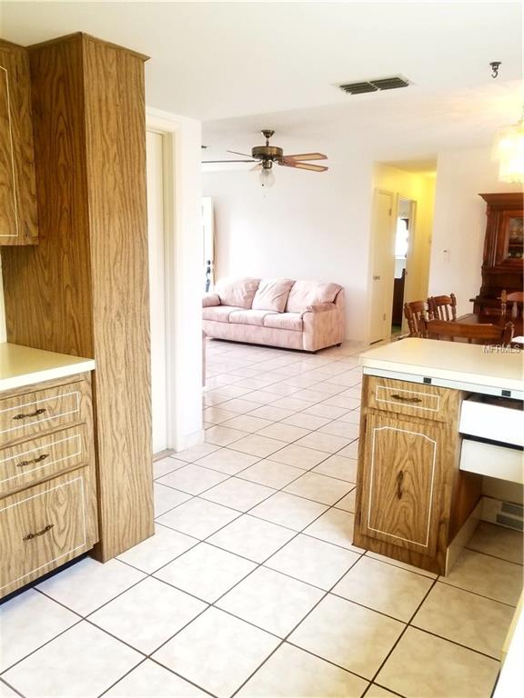 9308 WOLCOTT LANE, PORT RICHEY, Florida 34668, 2 Bedrooms Bedrooms, 3 Rooms Rooms,2 BathroomsBathrooms,Residential,For sale,WOLCOTT,W7637603