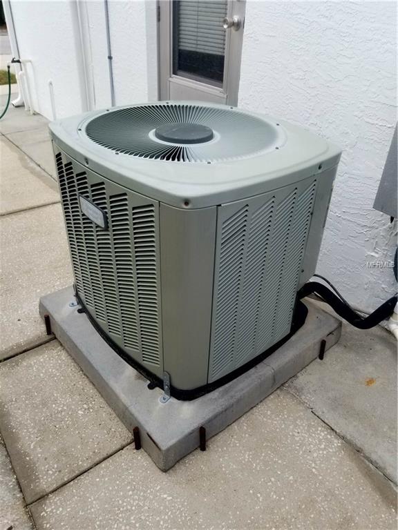 9308 WOLCOTT LANE, PORT RICHEY, Florida 34668, 2 Bedrooms Bedrooms, 3 Rooms Rooms,2 BathroomsBathrooms,Residential,For sale,WOLCOTT,W7637603