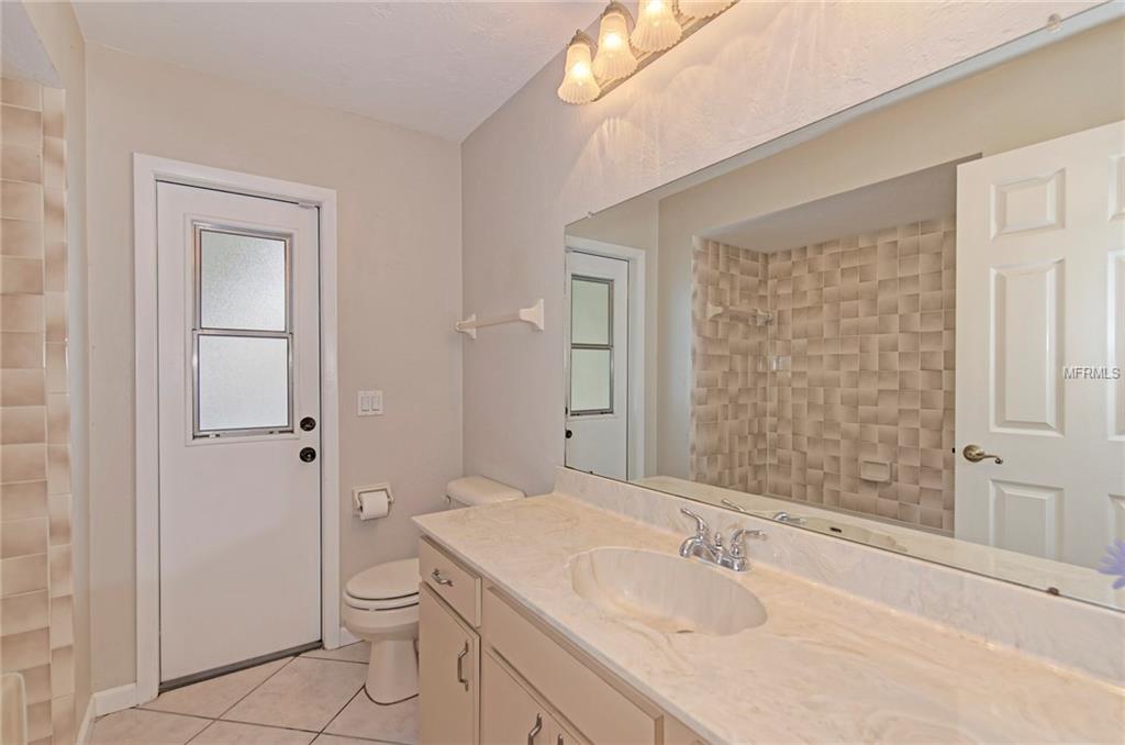 1720 S SALFORD BOULEVARD, NORTH PORT, Florida 34287, 3 Bedrooms Bedrooms, 7 Rooms Rooms,2 BathroomsBathrooms,Residential,For sale,SALFORD,N5916313