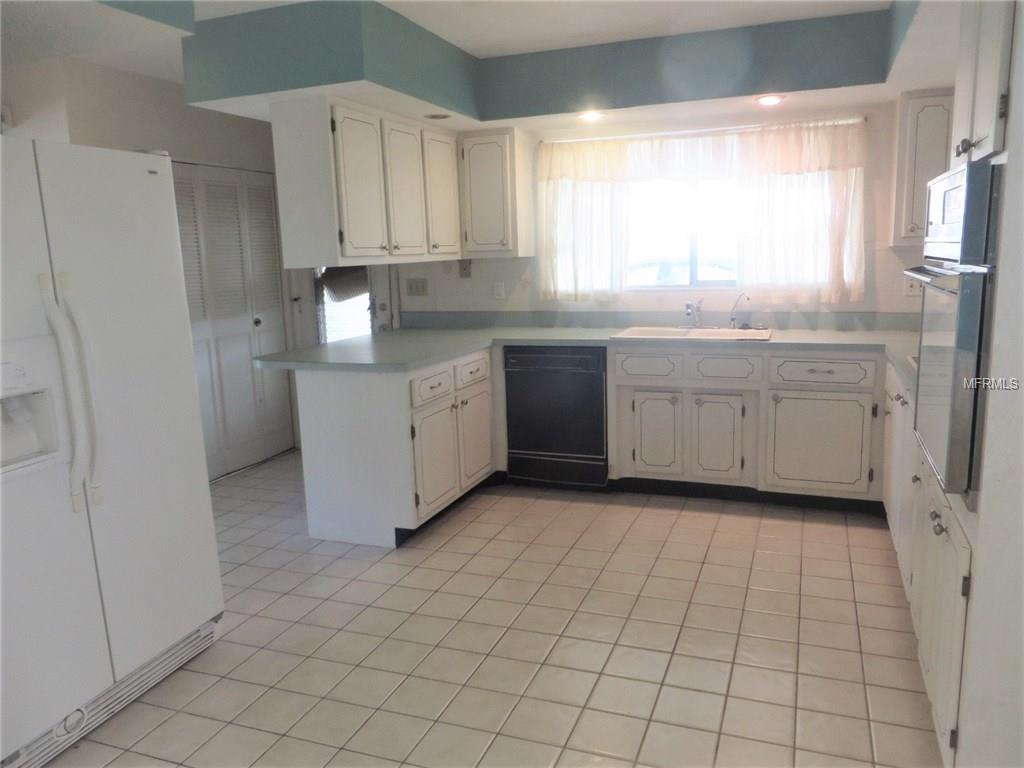 22330 GLENEAGLES TERRACE, PORT CHARLOTTE, Florida 33952, 2 Bedrooms Bedrooms, 7 Rooms Rooms,2 BathroomsBathrooms,Residential,For sale,GLENEAGLES,C7249026