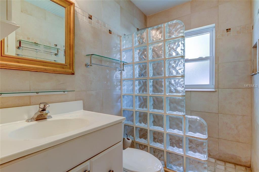 8401 CHERRYSTONE COURT, TAMPA, Florida 33615, 3 Bedrooms Bedrooms, 7 Rooms Rooms,2 BathroomsBathrooms,Residential,For sale,CHERRYSTONE,T2897540