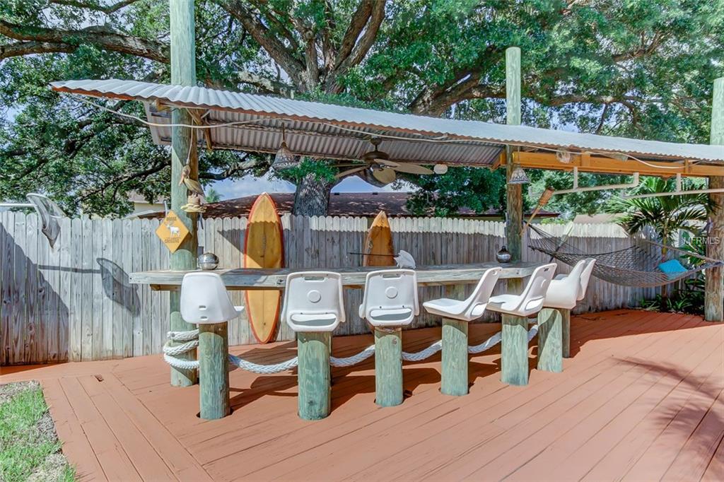 8401 CHERRYSTONE COURT, TAMPA, Florida 33615, 3 Bedrooms Bedrooms, 7 Rooms Rooms,2 BathroomsBathrooms,Residential,For sale,CHERRYSTONE,T2897540