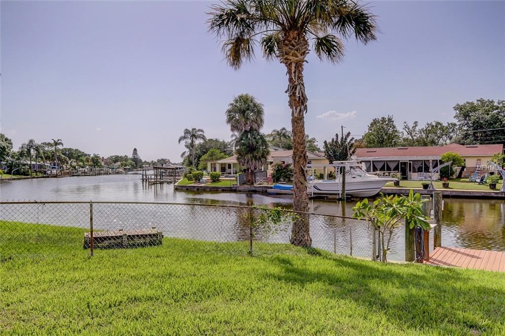 8401 CHERRYSTONE COURT, TAMPA, Florida 33615, 3 Bedrooms Bedrooms, 7 Rooms Rooms,2 BathroomsBathrooms,Residential,For sale,CHERRYSTONE,T2897540