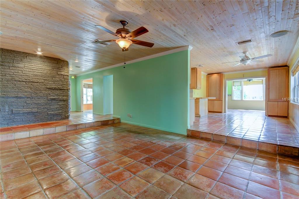 8401 CHERRYSTONE COURT, TAMPA, Florida 33615, 3 Bedrooms Bedrooms, 7 Rooms Rooms,2 BathroomsBathrooms,Residential,For sale,CHERRYSTONE,T2897540