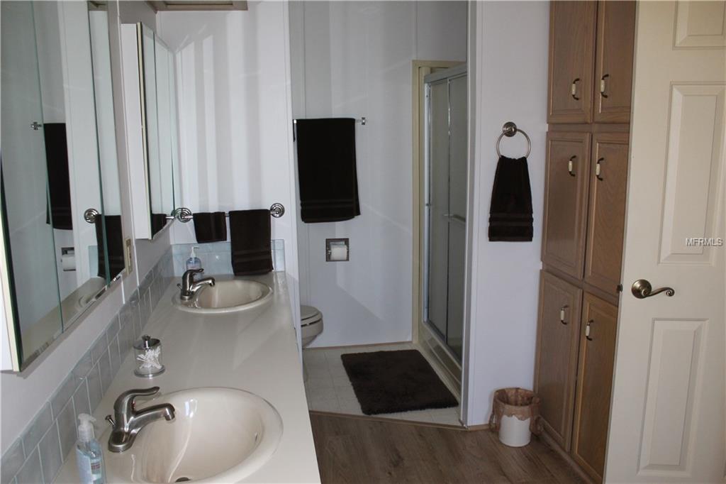 8472 IMPERIAL CIRCLE PALMETTO, Florida 34221, 2 Bedrooms Bedrooms, 7 Rooms Rooms,2 BathroomsBathrooms,Residential,For sale,IMPERIAL,A4200385