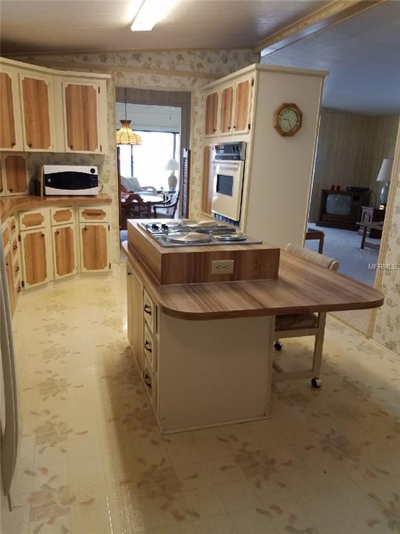 107 BERMUDA WAY, NORTH PORT, Florida 34287, 2 Bedrooms Bedrooms, 4 Rooms Rooms,2 BathroomsBathrooms,Residential,For sale,BERMUDA,A4206553