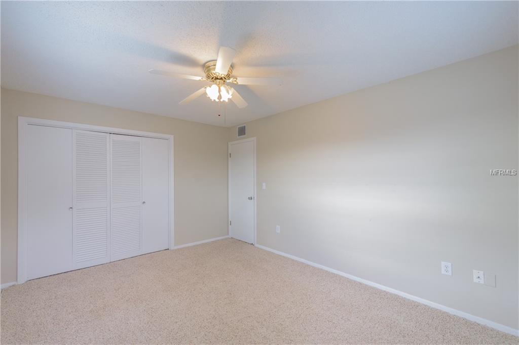 611 FOX HILLS DRIVE, SUN CITY CENTER, Florida 33573, 2 Bedrooms Bedrooms, 7 Rooms Rooms,2 BathroomsBathrooms,Residential,For sale,FOX HILLS,T2923757