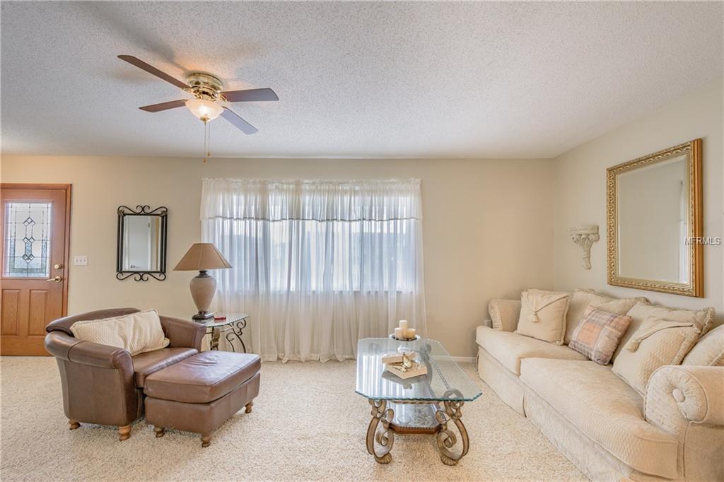 611 FOX HILLS DRIVE, SUN CITY CENTER, Florida 33573, 2 Bedrooms Bedrooms, 7 Rooms Rooms,2 BathroomsBathrooms,Residential,For sale,FOX HILLS,T2923757