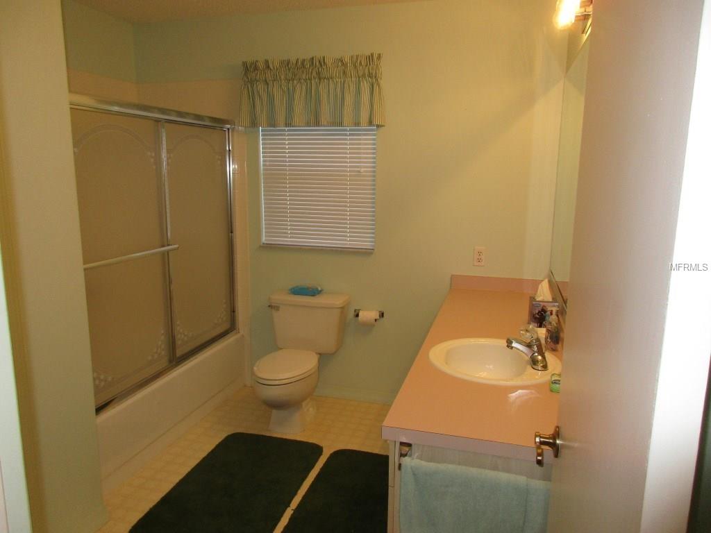 1211 LA PALOMA PLACE, THE VILLAGES, Florida 32159, 2 Bedrooms Bedrooms, 7 Rooms Rooms,2 BathroomsBathrooms,Residential,For sale,LA PALOMA,G4852266