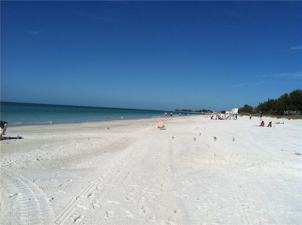 108 9TH ST S, BRADENTON BEACH, Florida 34217, 2 Bedrooms Bedrooms, 4 Rooms Rooms,2 BathroomsBathrooms,Residential,For sale,9TH ST S,A4208868