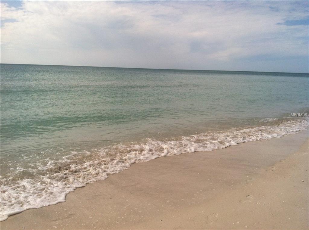 108 9TH ST S, BRADENTON BEACH, Florida 34217, 2 Bedrooms Bedrooms, 4 Rooms Rooms,2 BathroomsBathrooms,Residential,For sale,9TH ST S,A4208868