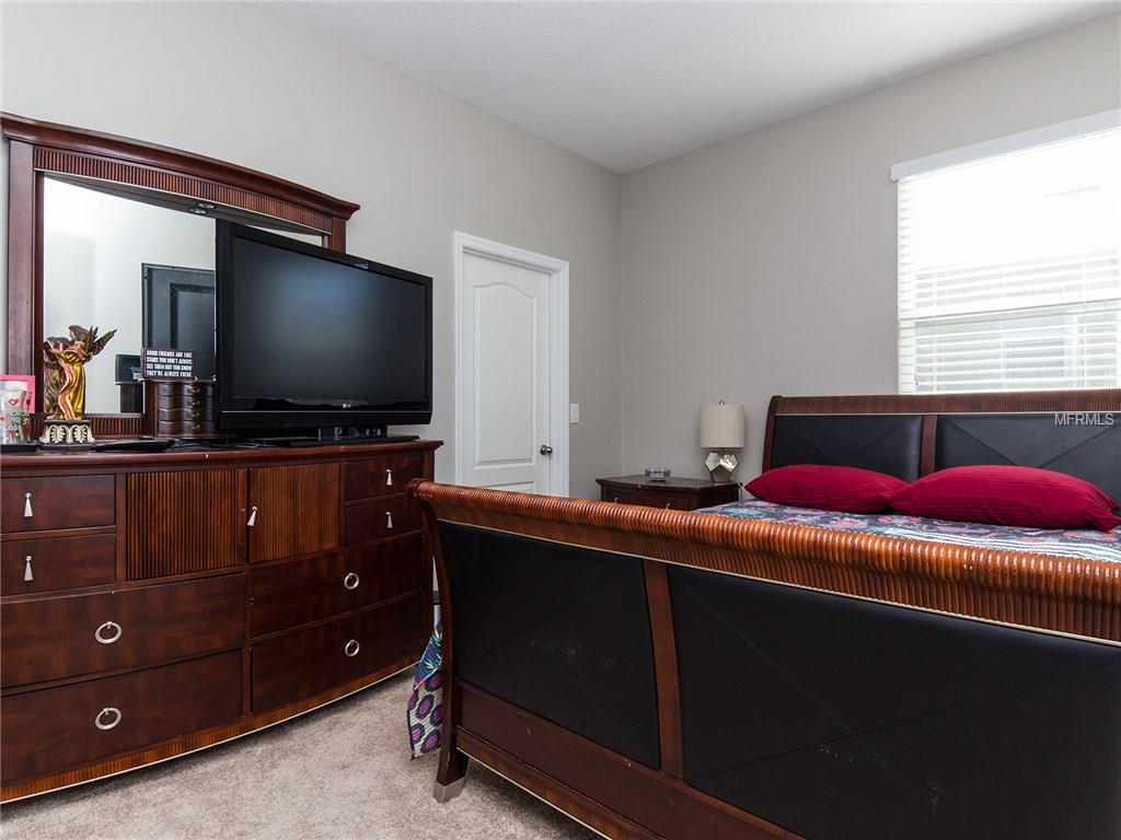 1079 ROCK CREEK STREET, APOPKA, Florida 32712, 4 Bedrooms Bedrooms, 5 Rooms Rooms,2 BathroomsBathrooms,Residential,For sale,ROCK CREEK,O5561388