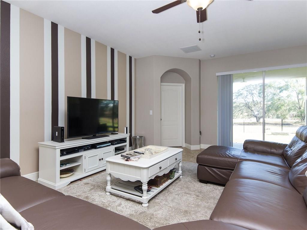 1079 ROCK CREEK STREET, APOPKA, Florida 32712, 4 Bedrooms Bedrooms, 5 Rooms Rooms,2 BathroomsBathrooms,Residential,For sale,ROCK CREEK,O5561388