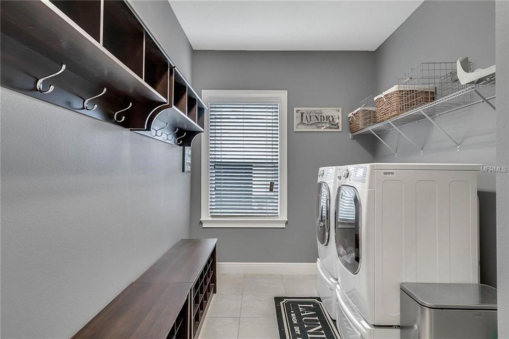 15455 SANDFIELD LOOP, WINTER GARDEN, Florida 34787, 4 Bedrooms Bedrooms, 11 Rooms Rooms,3 BathroomsBathrooms,Residential,For sale,SANDFIELD,O5561586